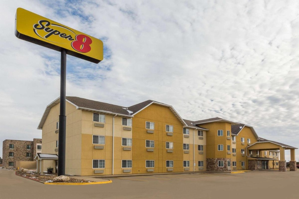 Super 8 by Wyndham Altoona Image 14