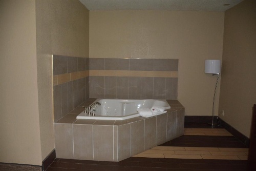 Super 8 by Wyndham Altoona image 18