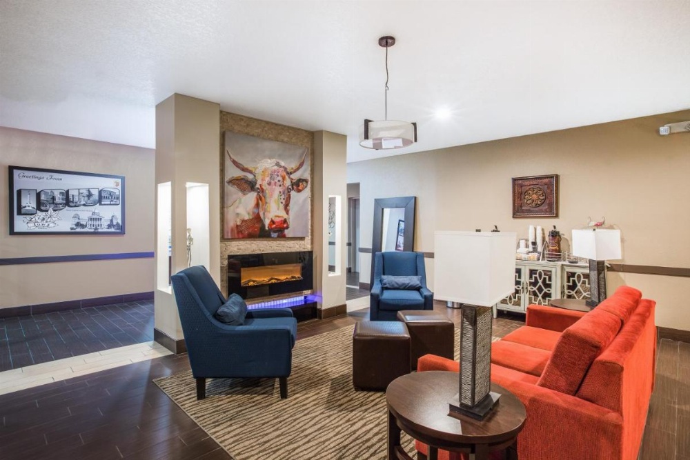Super 8 by Wyndham Altoona Image 31